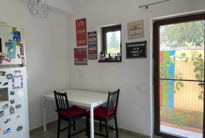 Casă cu 4 camere cu Teren 15 Mp în Central - 6