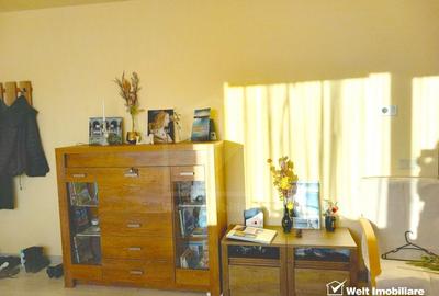 De vanzare apartament cu 2 camere mobilat - 2