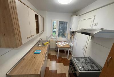 Apartament cu 3 camere semidecomandat, mobilat în Circumvalațiunii - 6