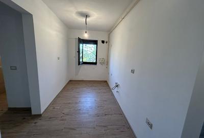 Apartament 3 camere confort 1, suprafat 64mp, zona Viziru 3. Apartament 3 camere confort 1, suprafat 64mp, zona Viziru 3. - 3