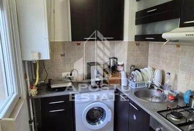 Apartament cu 3 camere, etajul 3,  zona Sagului - 3