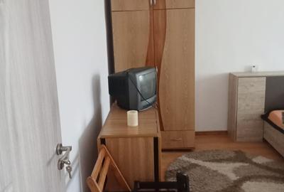 Apartament cu 2 camere decomandat, mobilat în Nicolina - 5
