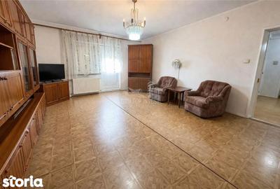 Apartament cu 3 camere decomandat, mobilat în Terezian - 2