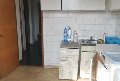 Apartament cu 3 camere decomandat în Exercițiu - 4