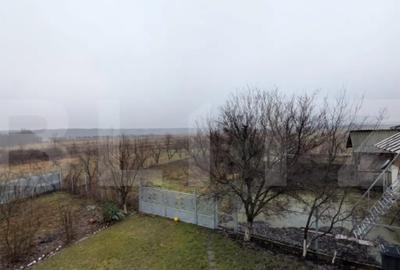 Casă cu 5 camere cu Teren 1052 Mp în Dragomirești