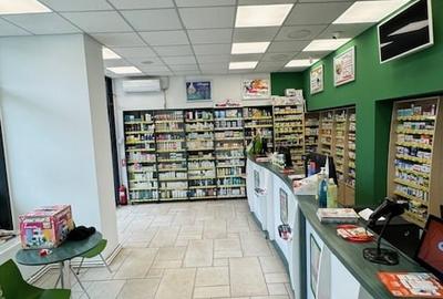Spațiu comercial, de 85 mp, în Central - 3