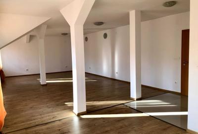 Spațiu comercial, de 50 mp, în Republicii - 1