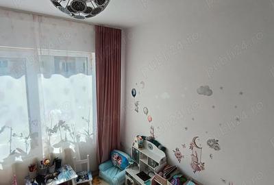 Apartament cu 3 camere semidecomandat în Florești - 2