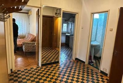 Apartament cu 3 camere decomandat în 1 Mai