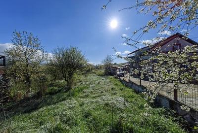 Teren de 2751 mp, în Central - 2