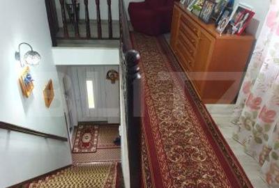 Casă cu 7 camere cu Teren 1750 Mp în Poiana Stampei - 9