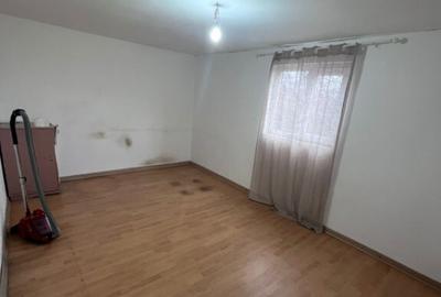 Apartament cu 2 camere decomandat în Bariera Vâlcii