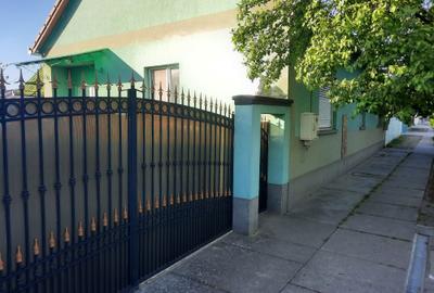 Casă cu 4 camere în Central - 4