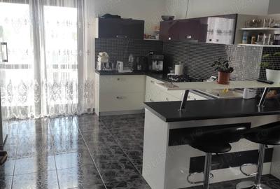 Casă în Central - 1