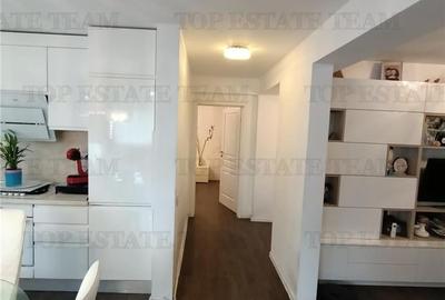 Apartament  de vanzare 4 camere si curte/ Domnesti - 6