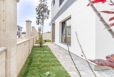 Casă individuală cu 5 camere cu Teren 500 Mp în Exterior Est - 4