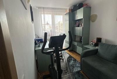 Apartament cu 3 camere decomandat în Central - 2