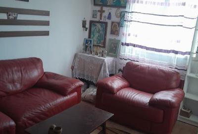 Casă cu 3 camere în Valea Cucului - 1