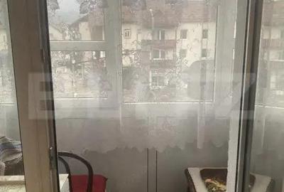 Apartament cu 3 camere decomandat în Central - 2