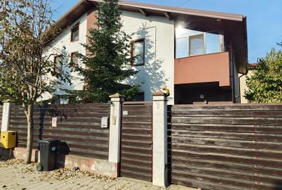 Casă tip duplex – mobilată și utilată – 4 camere, 112 mp utili, 200 mp teren Casă tip duplex – mobilată și utilată – 4 camere, 112 mp utili, 200 mp teren - 1