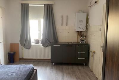 Apartament la casa curte comuna 2 camere in Cisnadie - 5