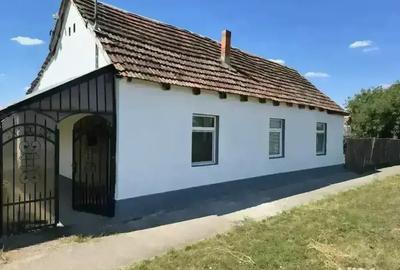 Vand casa in satul brestea Vand casa in satul brestea - 1