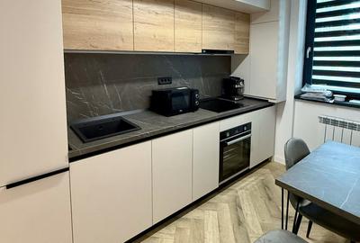 Apartament cu 2 camere decomandat, mobilat în Tomis Nord