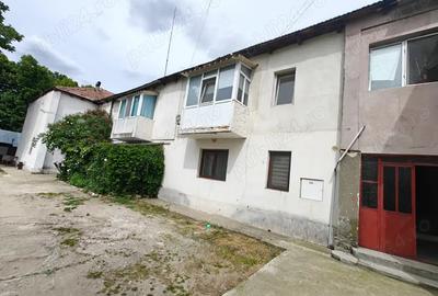 Apartament cu 2 camere comuna Stalpu BZ mobilat si utilat Pret: 28.500 usor neg - 17