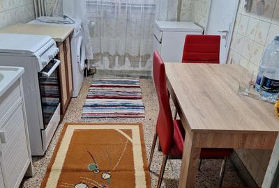 4 camere Dristor-Titan-metrou 1 Decembrie 1918 4 camere Dristor-Titan-metrou 1 Decembrie 1918 - 4