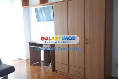 Garsonieră decomandată, mobilată în Central - 3