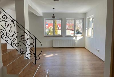 Casă cu 3 camere cu Teren 255 Mp în Noua - 3