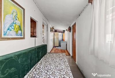 Casă cu 5 camere cu Teren 1620 Mp în Bârzava - 10