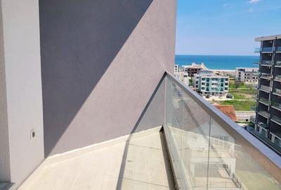 Apartament cu 3 camere semidecomandat în Central - 1