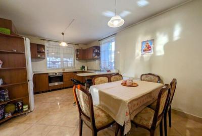 Casa singur in curte Mure? Unirii Zona Pom... Casa singur in curte Mure? Unirii Zona Pom... - 4