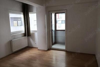 Spațiu comercial, de 70 mp, în Central - 5