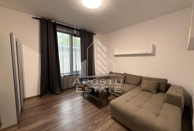 Garsonieră decomandată, mobilată în Complex Studențesc