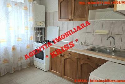 Apartament cu 2 camere decomandat în Negru Vodă - 2