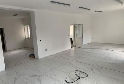 Casă cu 4 camere în Ultracentral - 2