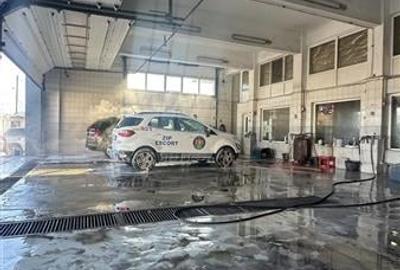 Spatiu Comercial de 227 mp, Pretabil Pentru Diverse Activitati Comericale Spatiu Comercial de 227 mp, Pretabil Pentru Diverse Activitati Comericale - 3