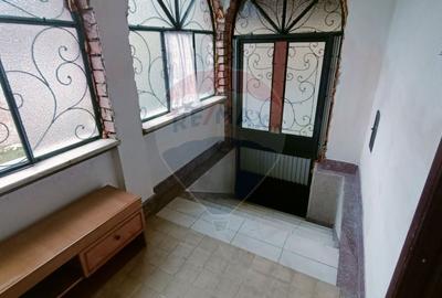 Casa solida cu dublu front stradal de vanzare-cartierul Ferneziu - 4