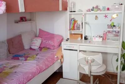 Apartament cu 3 camere decomandat în Simeria