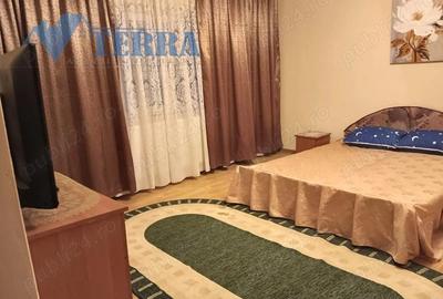 Garsonieră decomandată, mobilată în Central - 8