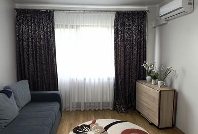 Apartament cu 3 camere semidecomandat în Podu Roș - 5