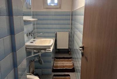 Apartament cu 2 camere nedecomandat în Alexandru cel Bun