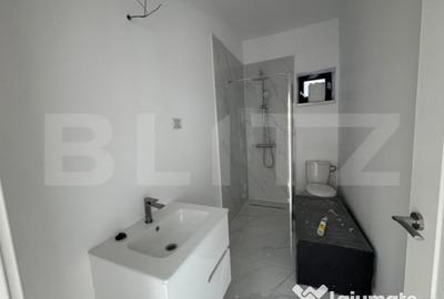 Casă cu 4 camere cu Teren 240 Mp în Central - 5