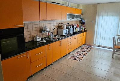 Casă cu Teren 470 Mp în Central - 3