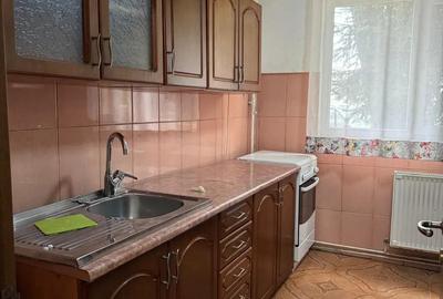 Apartament de inchiriat. M11 - 5