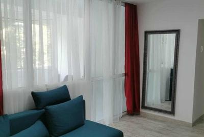 Apartament 2 cam, ET 3, Tudor, Bdul 1 Decembrie - 1