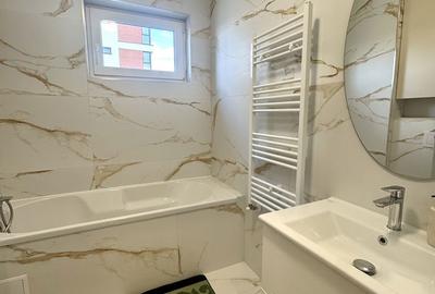 Apartament cu 3 camere semidecomandat în UTA - 7