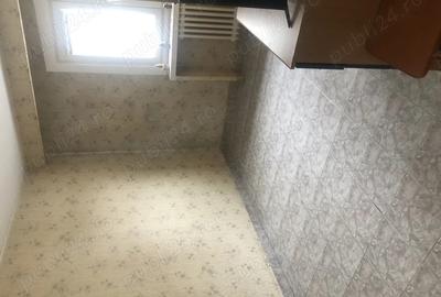 Garsonieră decomandată în Titan - 2